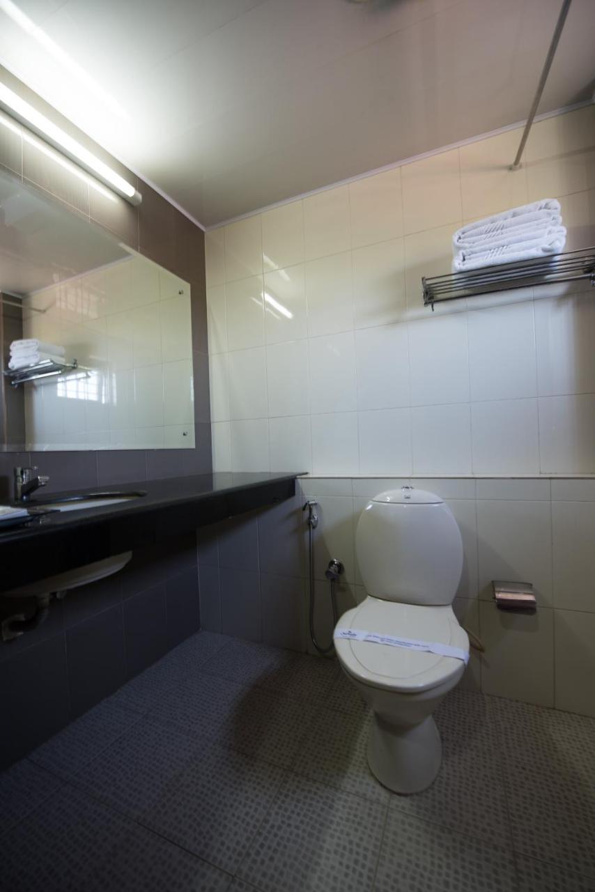Kallada Hotels And Resorts Thrissur Luaran gambar