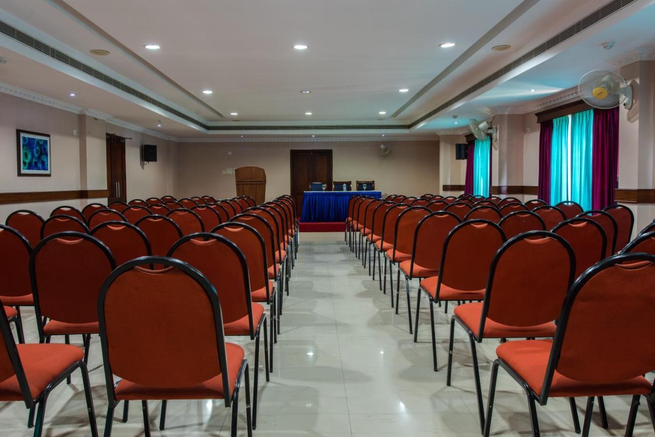 Kallada Hotels And Resorts Thrissur Luaran gambar